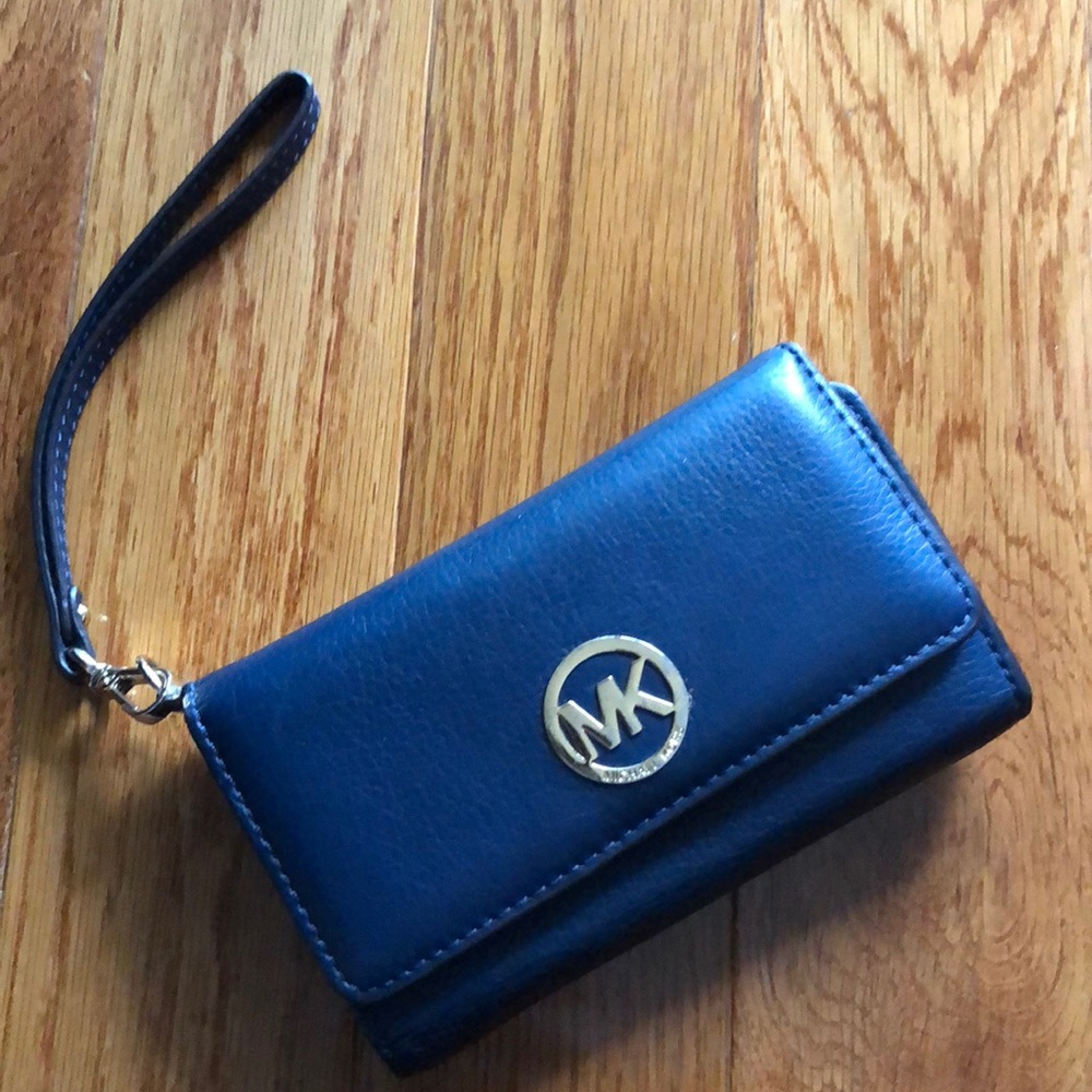 Michael Kors Leather Wristlet